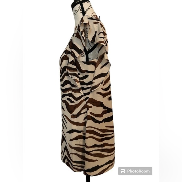 5/$25 Cabi zebra print chiffon lightweight ruffled sleeve blouse size small - Picture 4 of 9